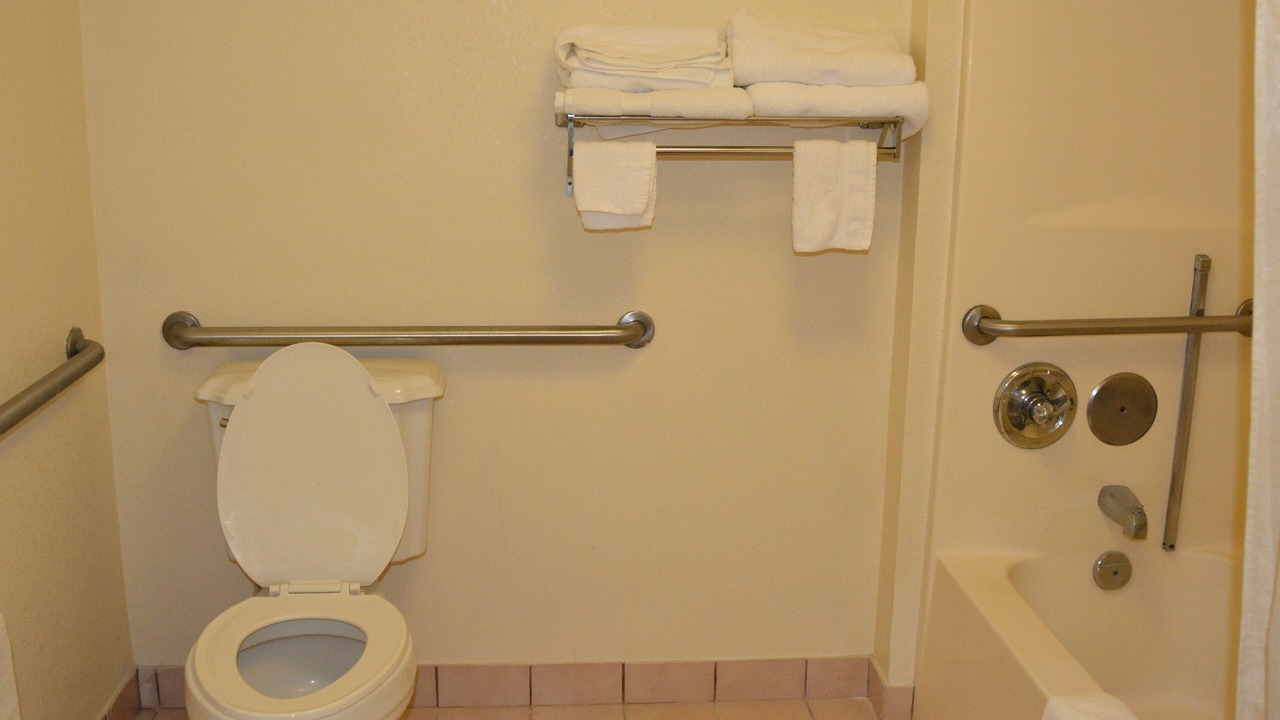 Photo of Bathroom in Gunter Afs