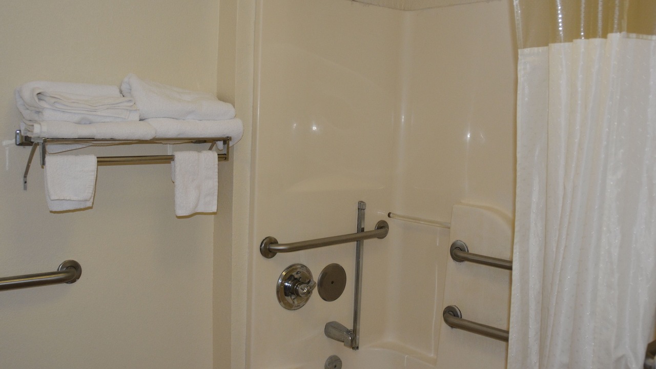 Photo of Bathroom in Gunter Afs