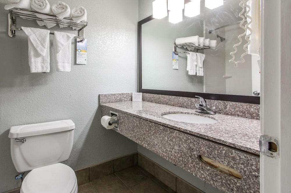 Photo of Bathroom in Central Business District