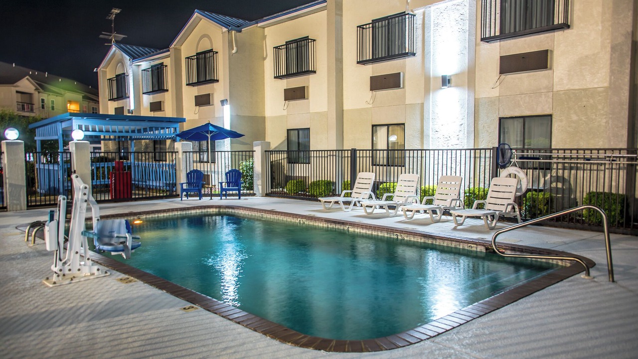 Photo of Outdoor in Troy