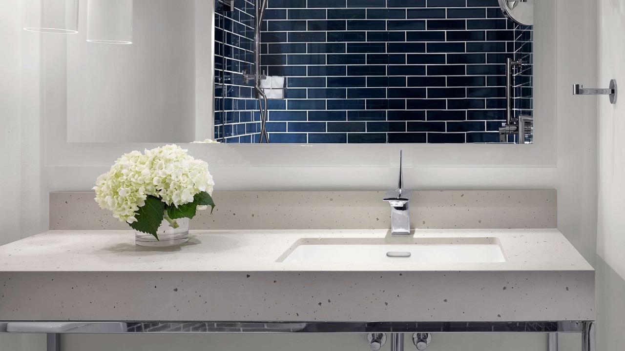 Photo of Bathroom in 17th Street Causeway