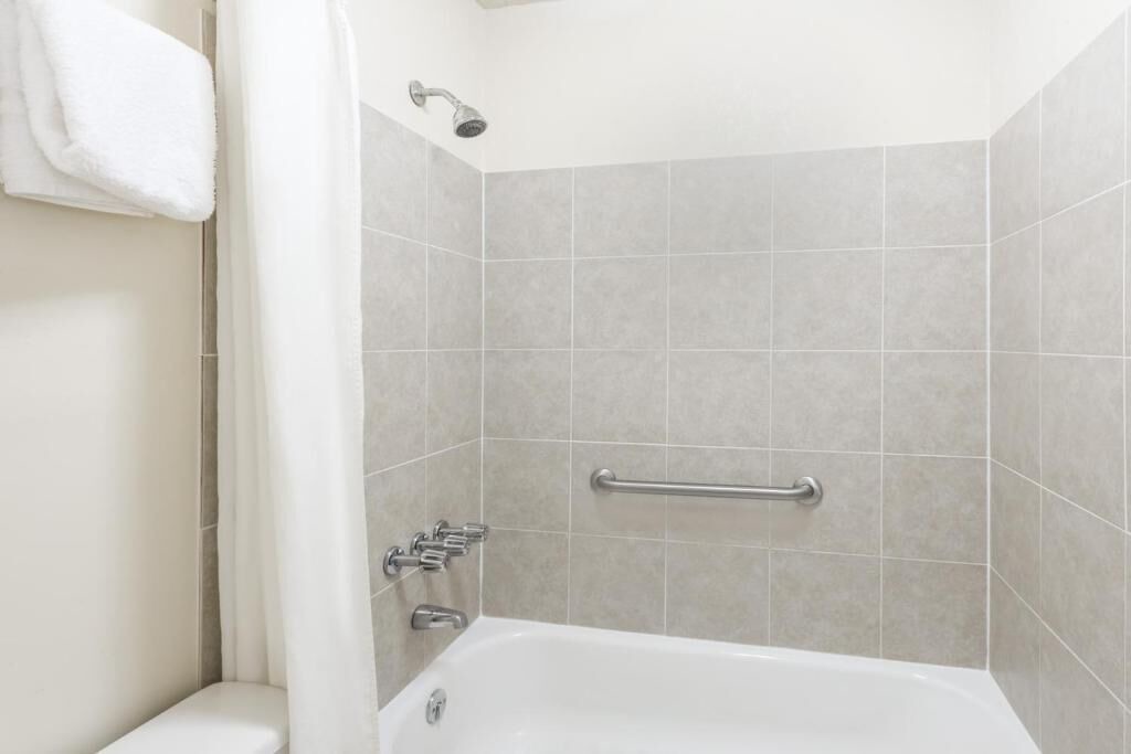 Photo of Bathroom in Gadsden