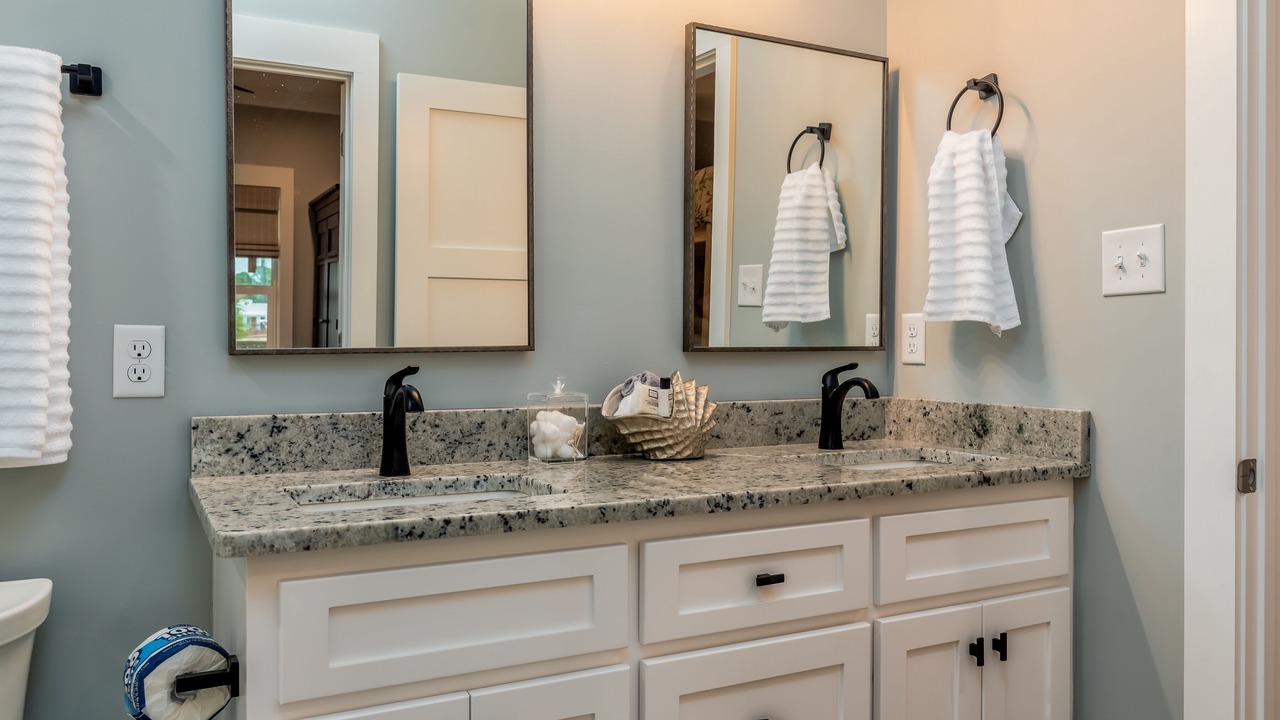 Photo of Bathroom in Indian Bay