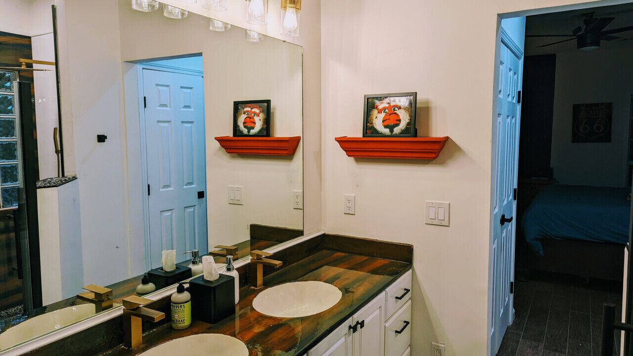 Photo of Bathroom in Lee County