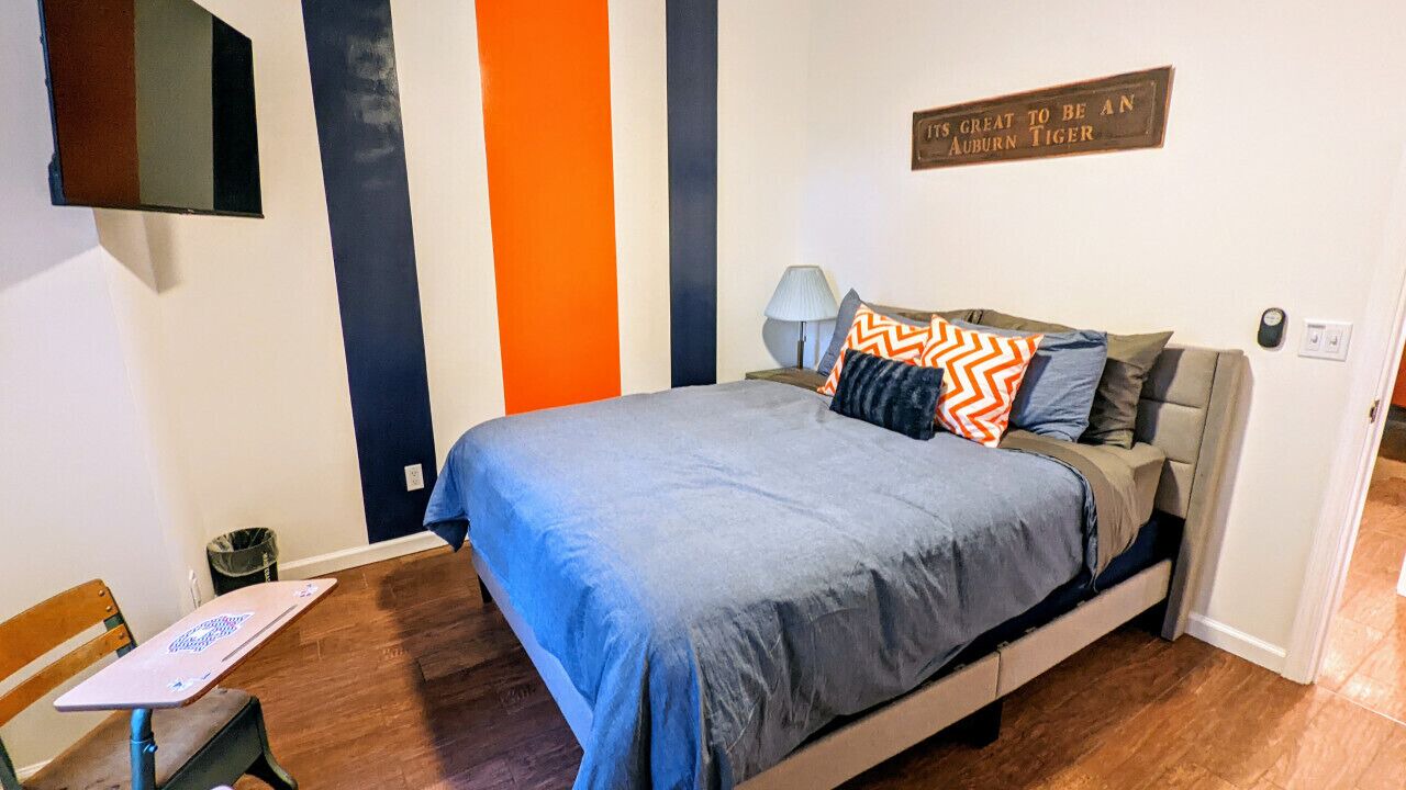 Photo of Bedroom in Lee County