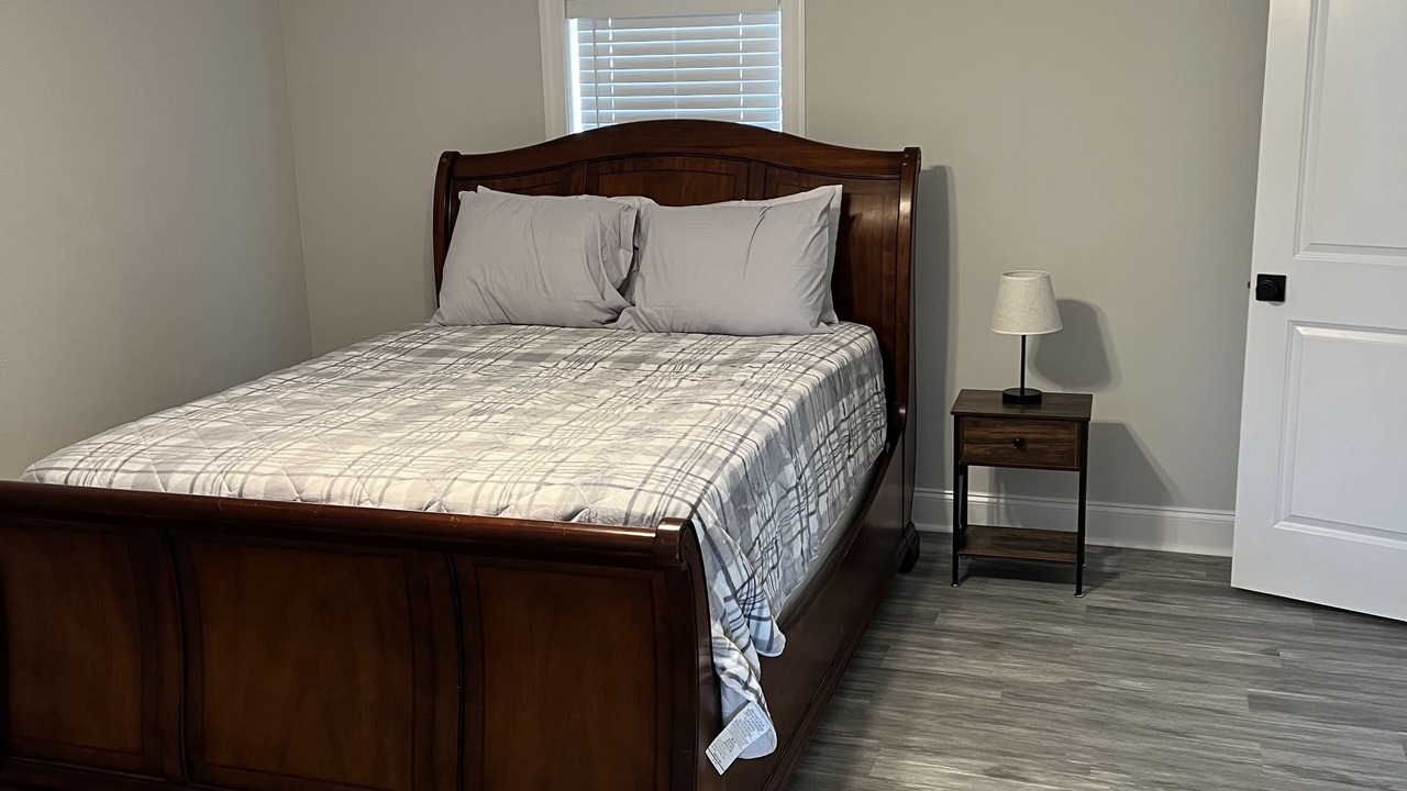 Photo of Bedroom in Monroeville