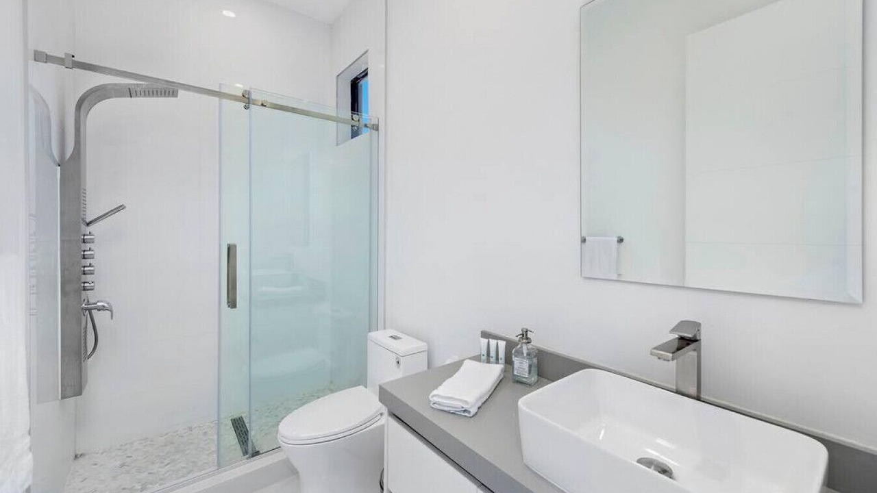 Photo of Bathroom in Glenvar Heights
