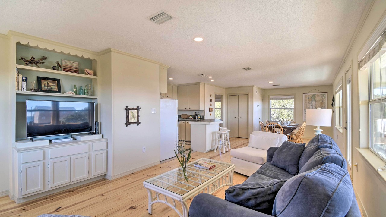 Photo of Bedroom in Surf Side Shores