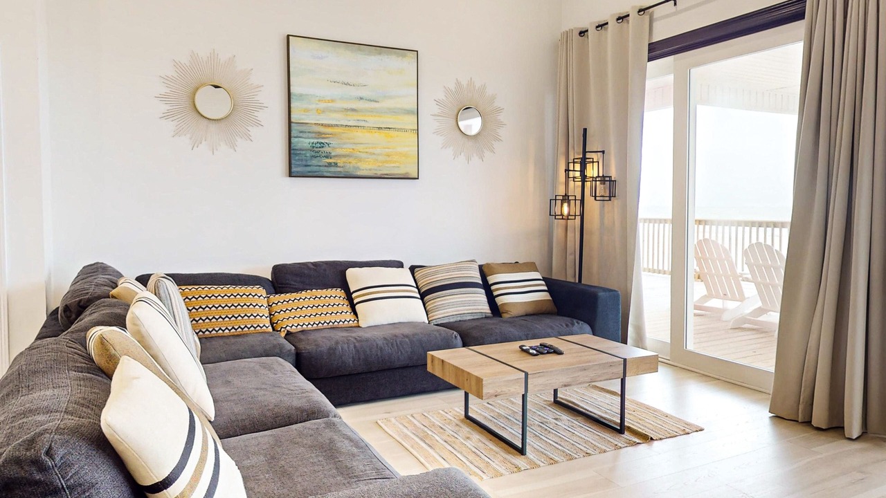 Photo of Livingroom in Audubon Place