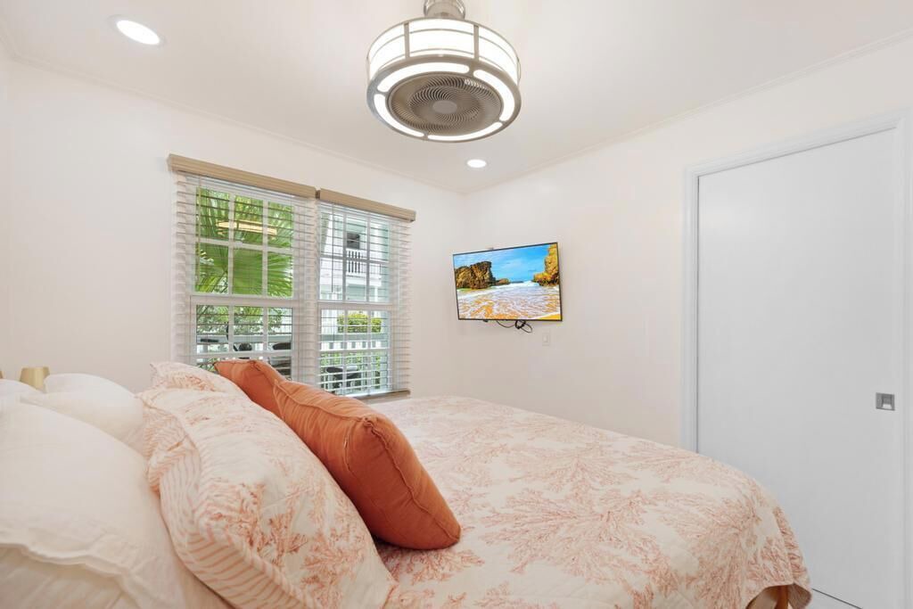 Photo of Bedroom in Truman Annex
