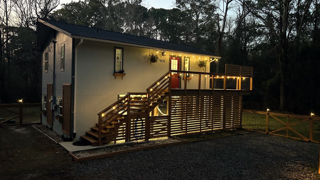 Photo of Outdoor in Theodore