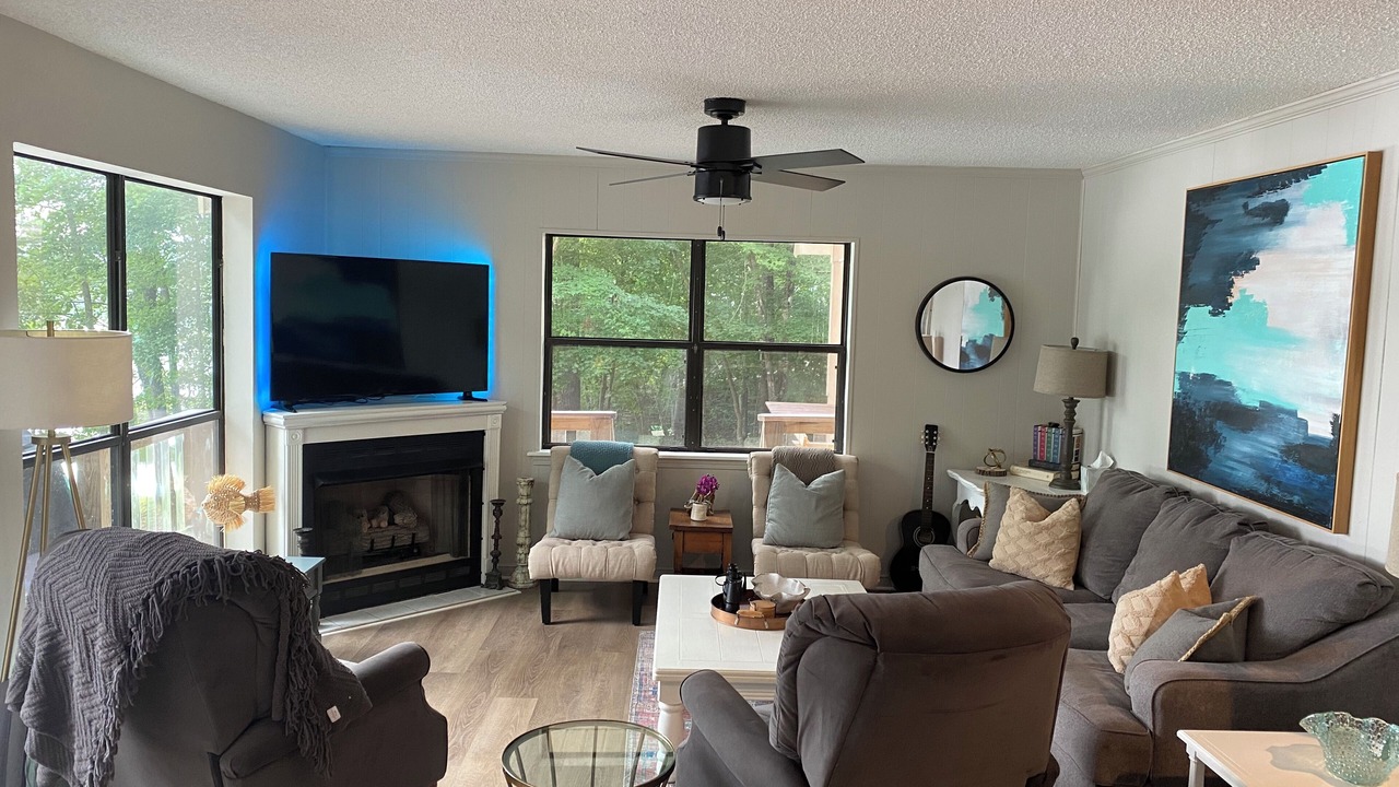 Photo of Livingroom in Ragland