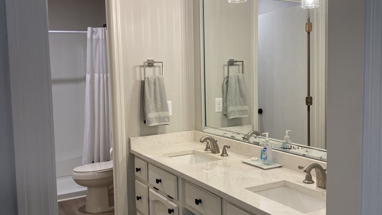 Photo of Bathroom in Ragland