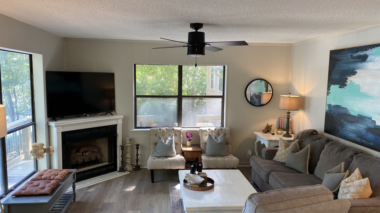 Photo of Livingroom in Ragland