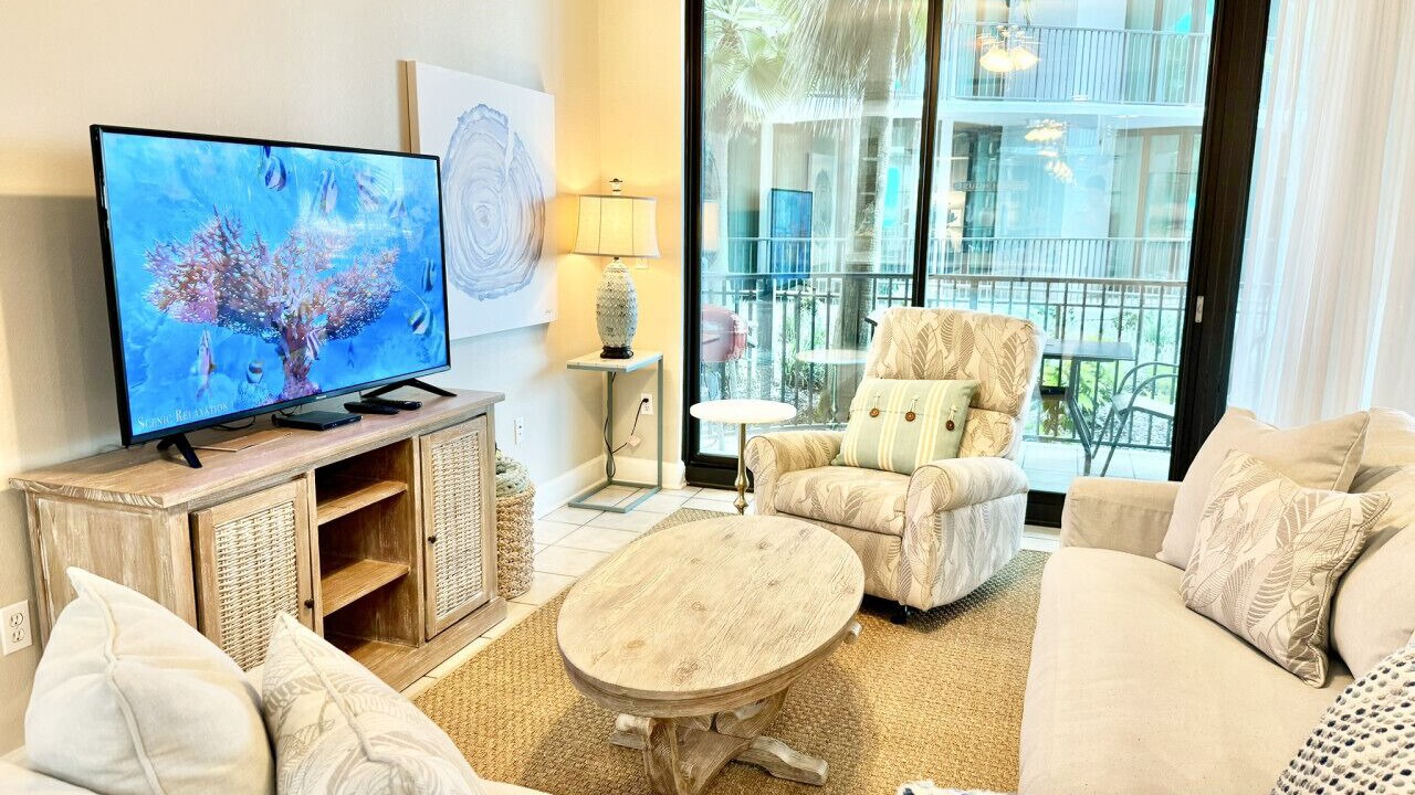 Photo of Livingroom in Orange Beach