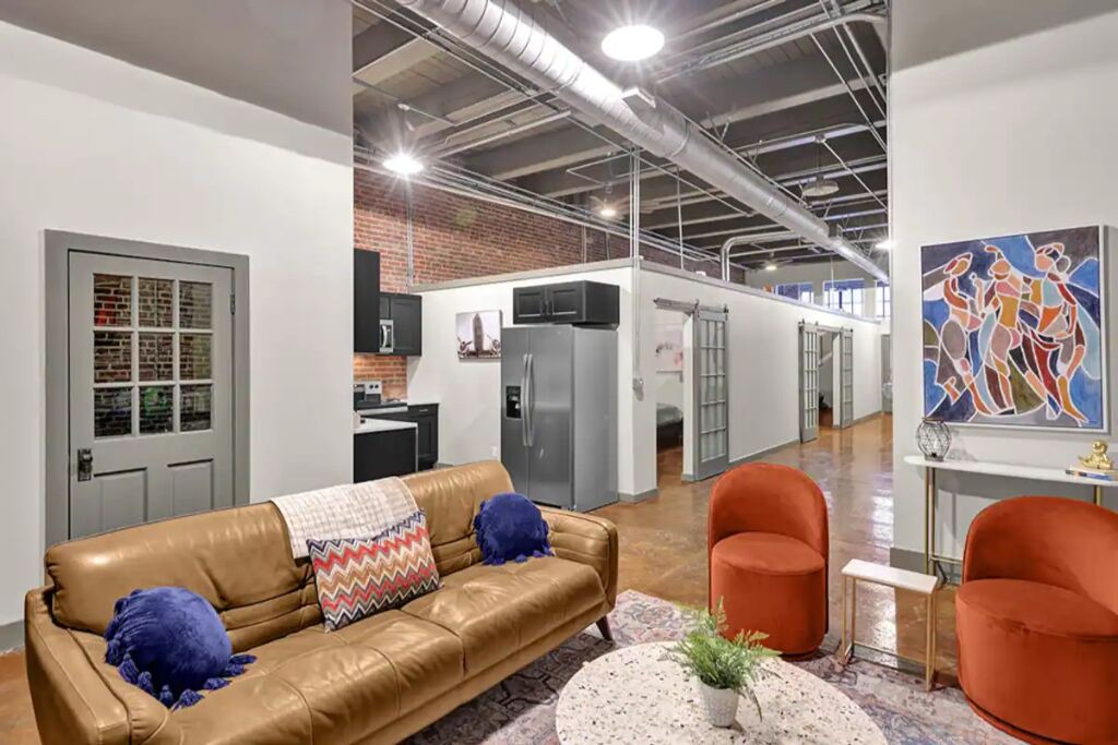 Photo of Livingroom in Five Points South