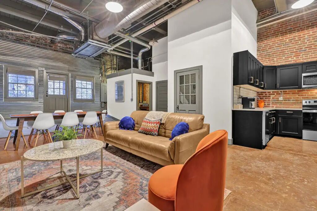 Photo of Livingroom in Five Points South