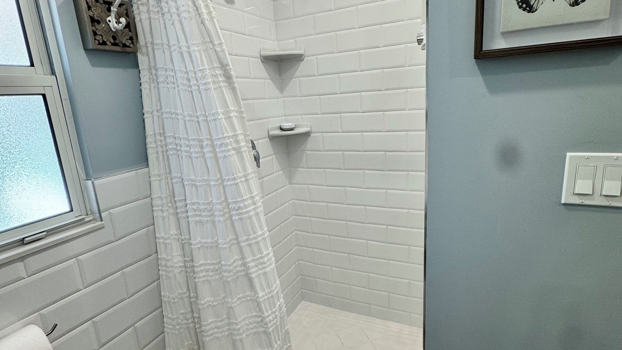Photo of Bathroom in Victoria Park