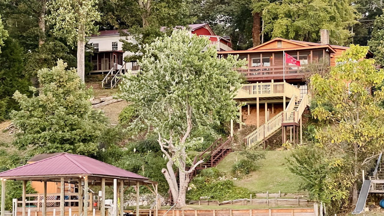 Photo of Outdoor in Stemley