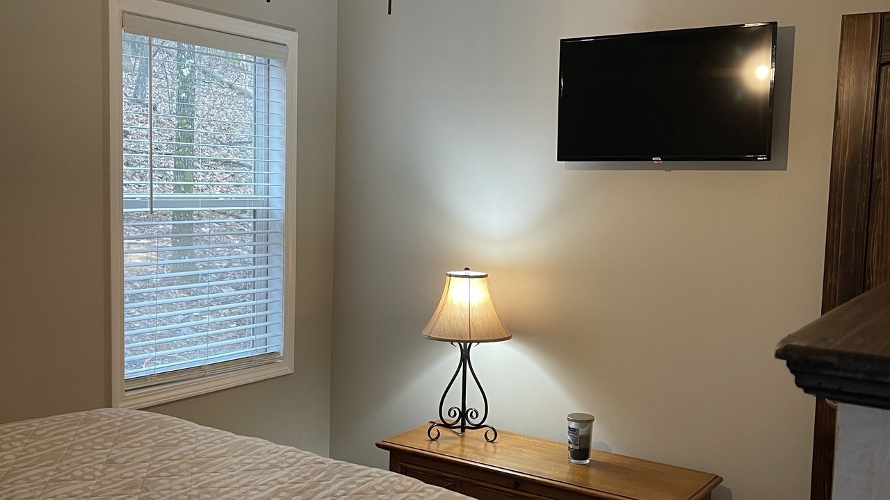 Photo of Bedroom in Groveoak