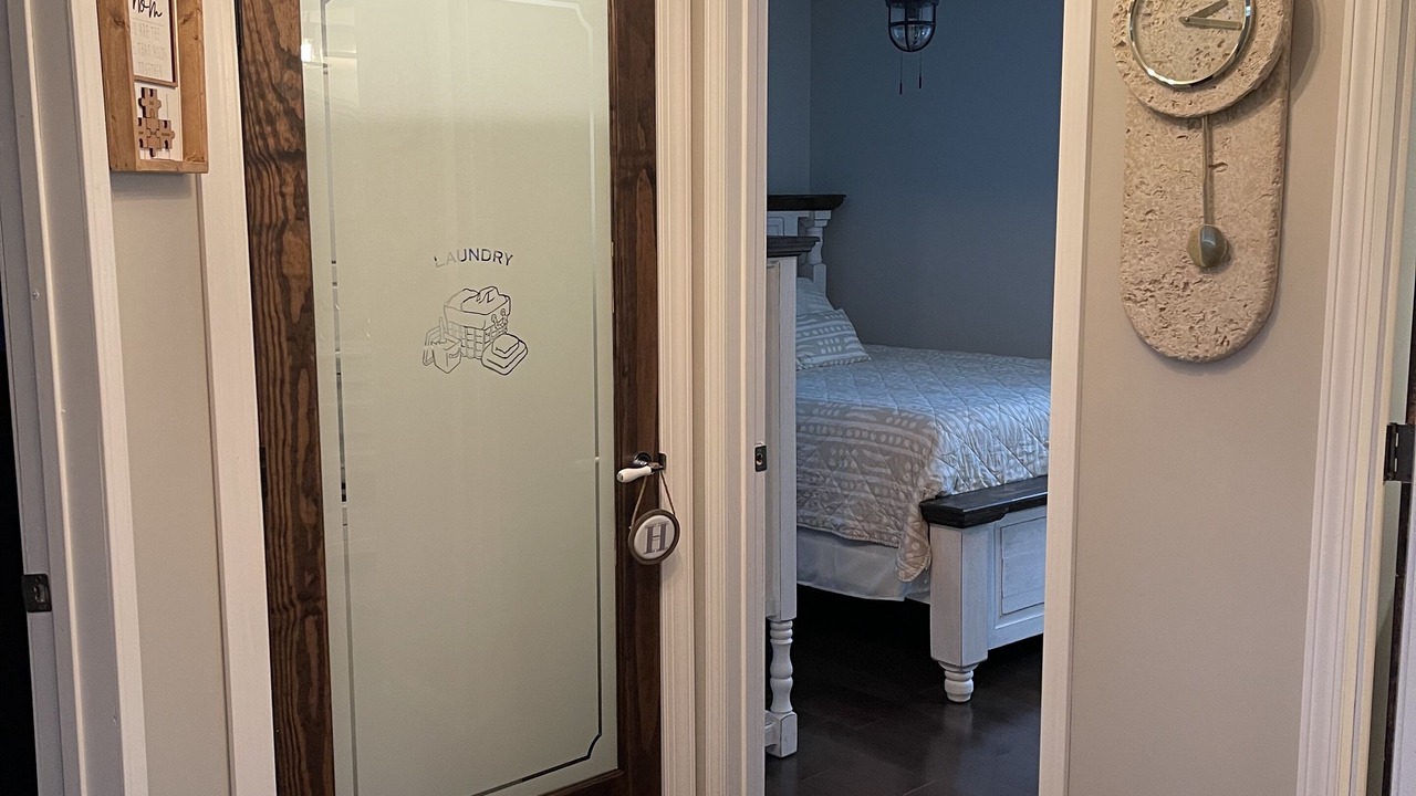 Photo of Bedroom in Groveoak