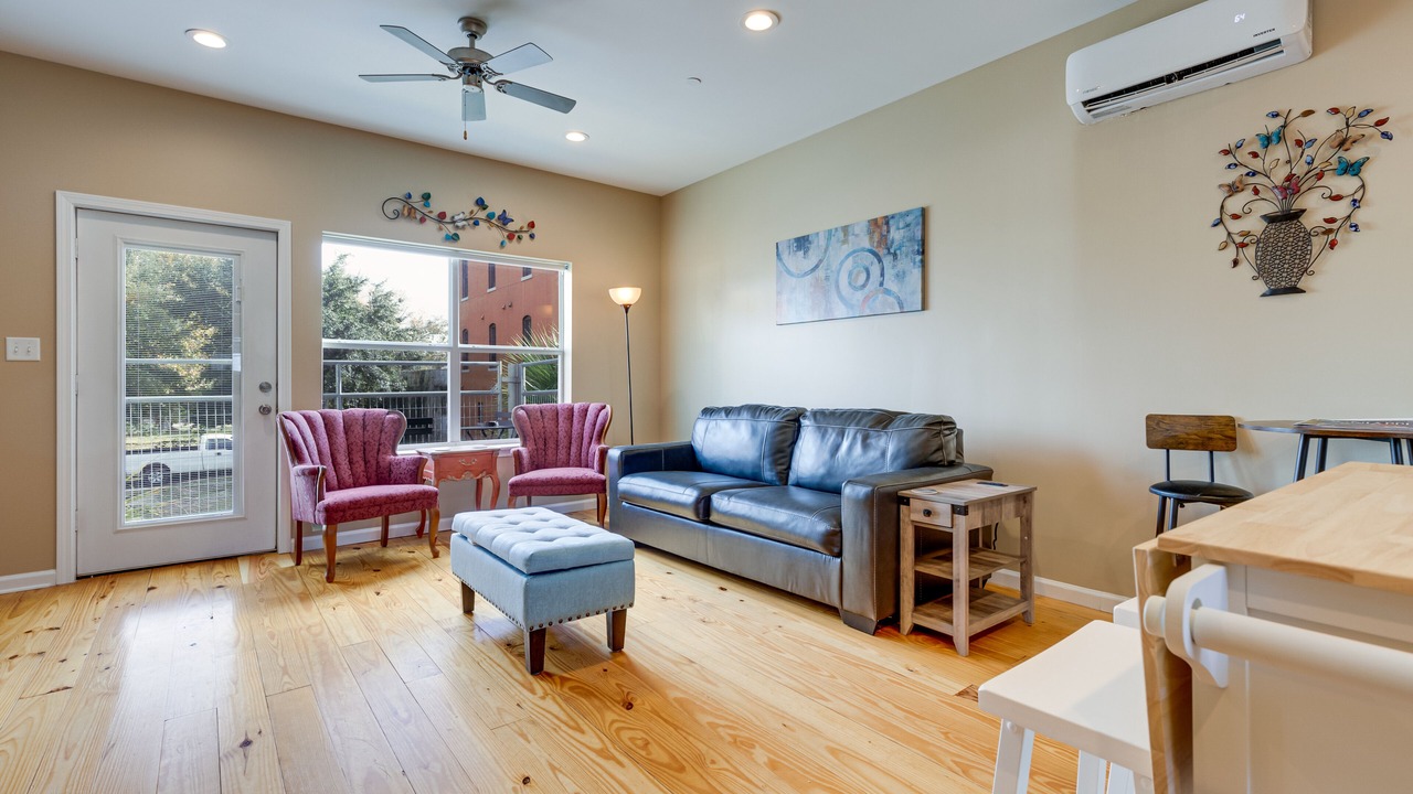 Photo of Bedroom in Central Business District