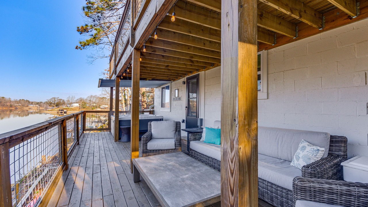Photo of Patio Balcony in Talladega