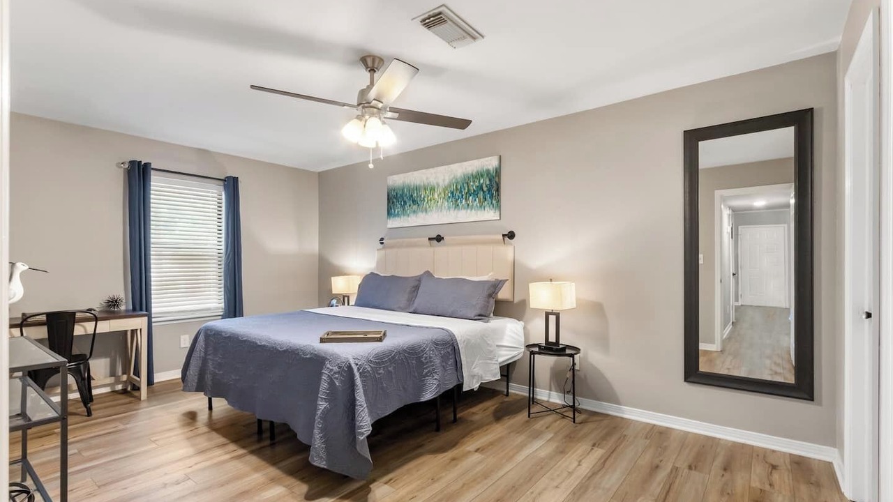 Photo of Bedroom in Northeast Pensacola
