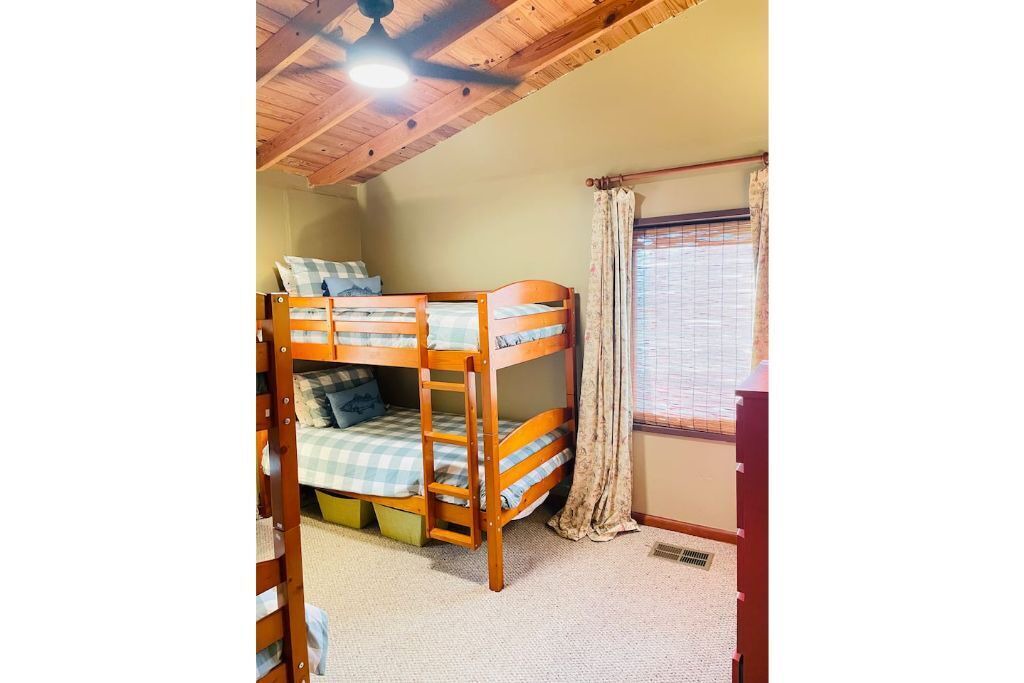 Photo of Bedroom in Little Kowaliga