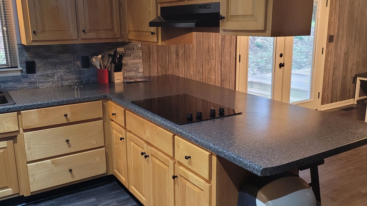 Photo of Kitchen in Guntersville
