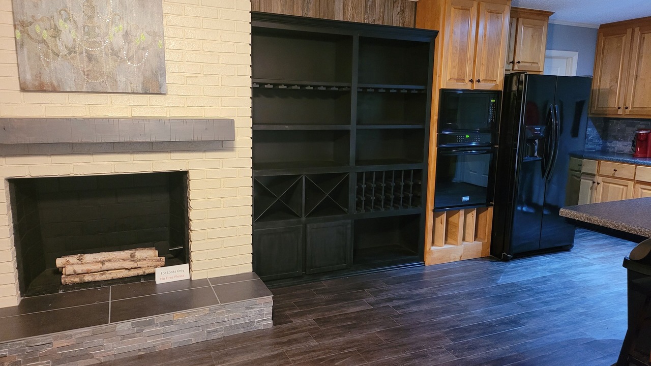 Photo of Kitchen in Guntersville