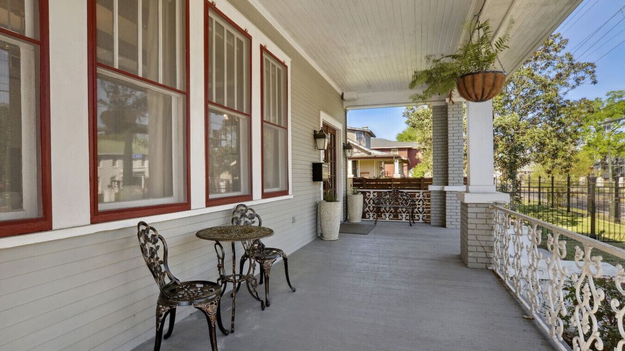 Photo of Outdoor in Roseland Terrace Historic District