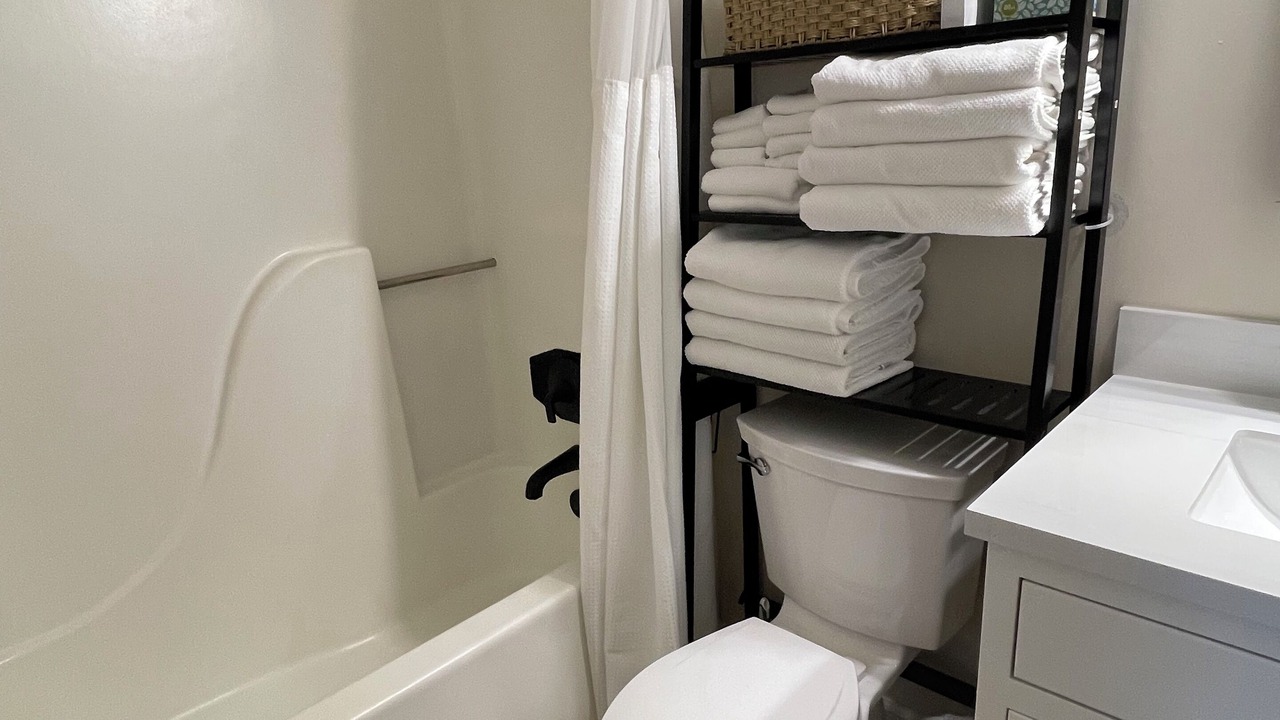 Photo of Bathroom in Auburn