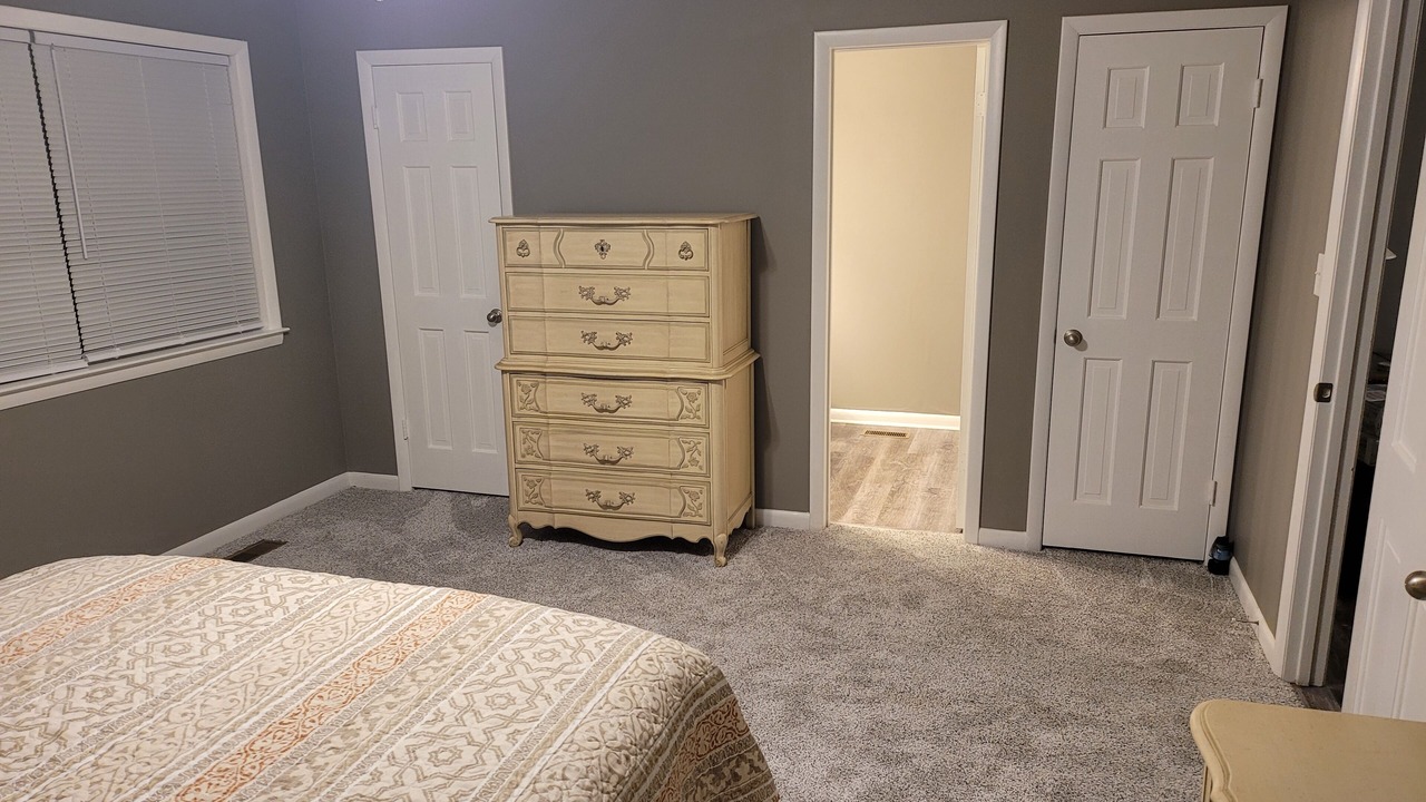 Photo of Bedroom in Guntersville