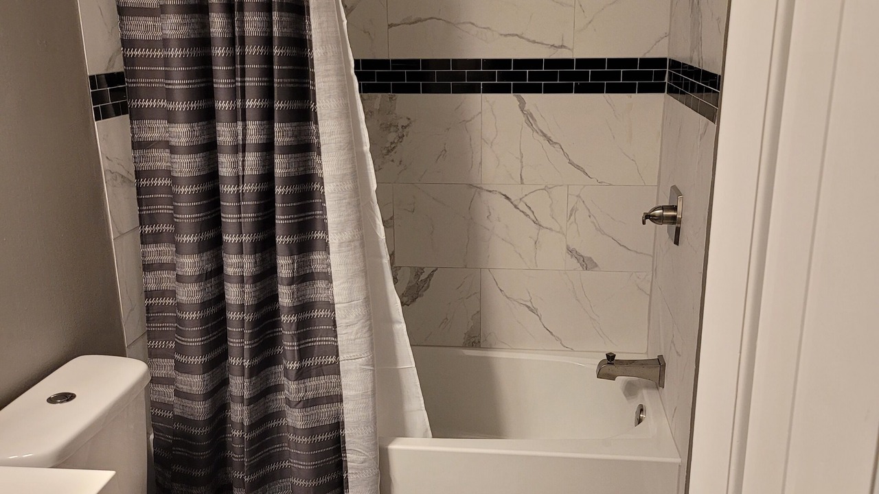 Photo of Bathroom in Guntersville