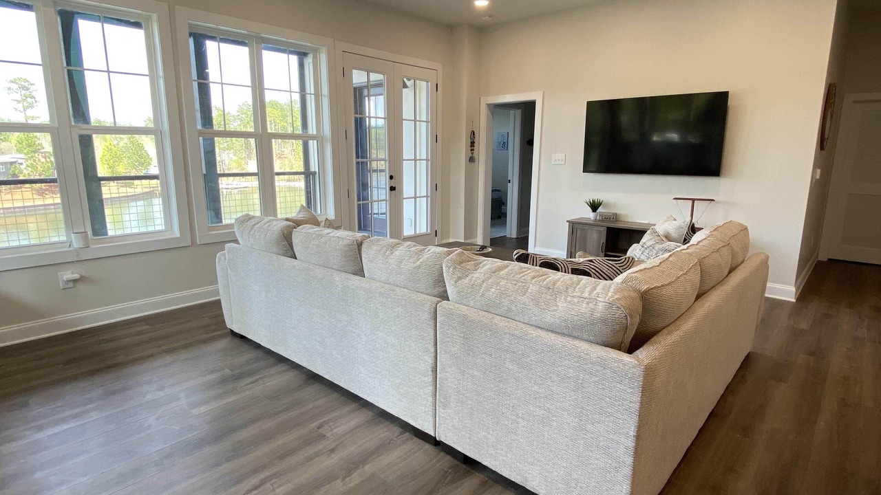 Photo of Livingroom in The Woods of Longleaf