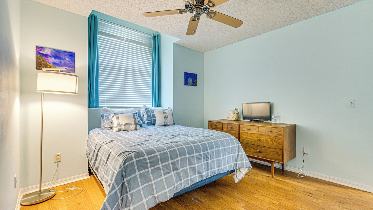 Photo of Bedroom in Conway