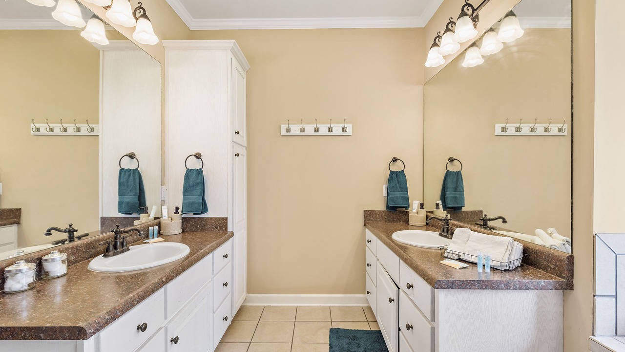 Photo of Bathroom in Enterprise