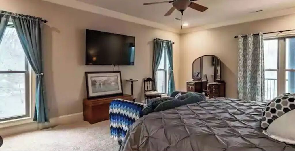 Photo of Bedroom in Rogersville