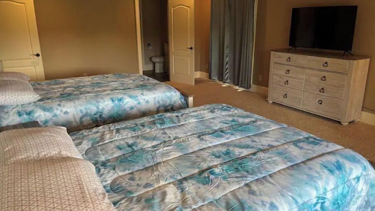 Photo of Bedroom in Rogersville