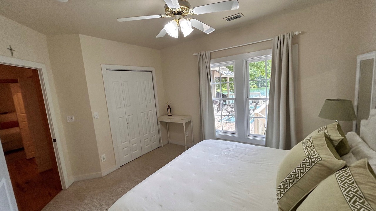 Photo of Bedroom in Little Kowaliga