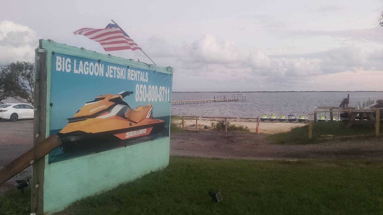 Photo of Others in Leeward