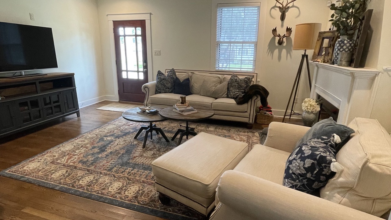 Photo of Livingroom in Mid City South