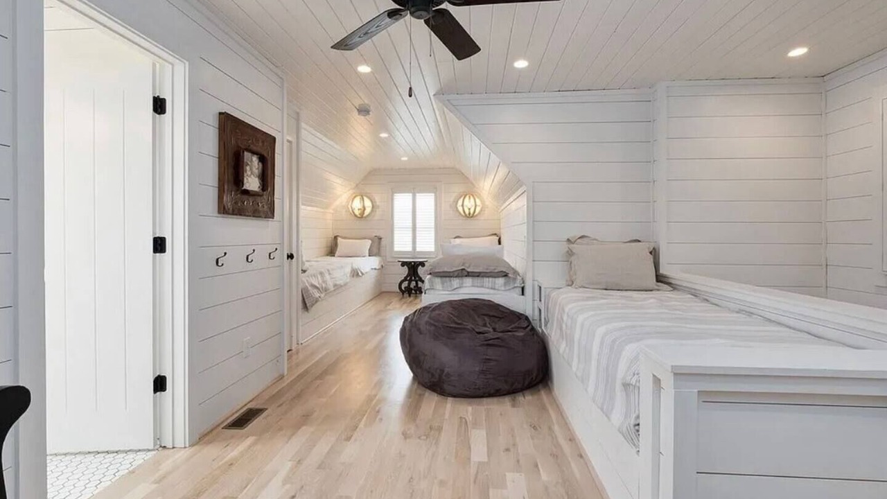 Photo of Bedroom in Crane Hill