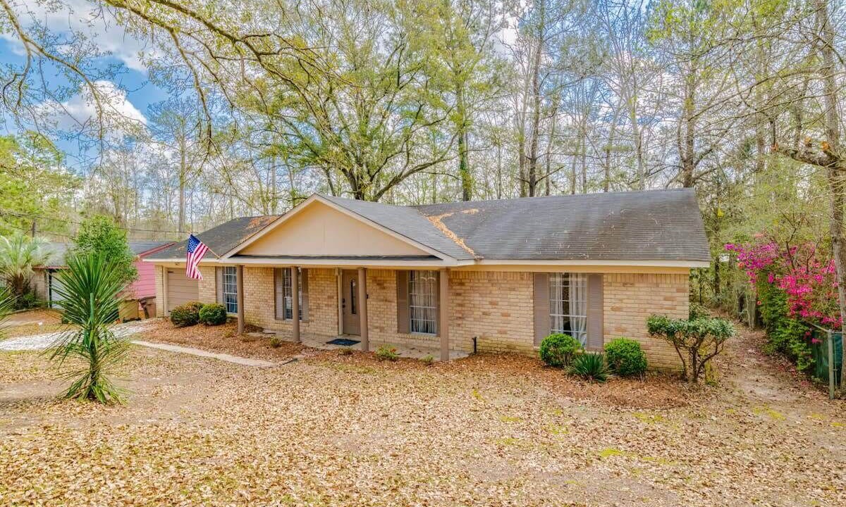 Photo of Outdoor in Mobile