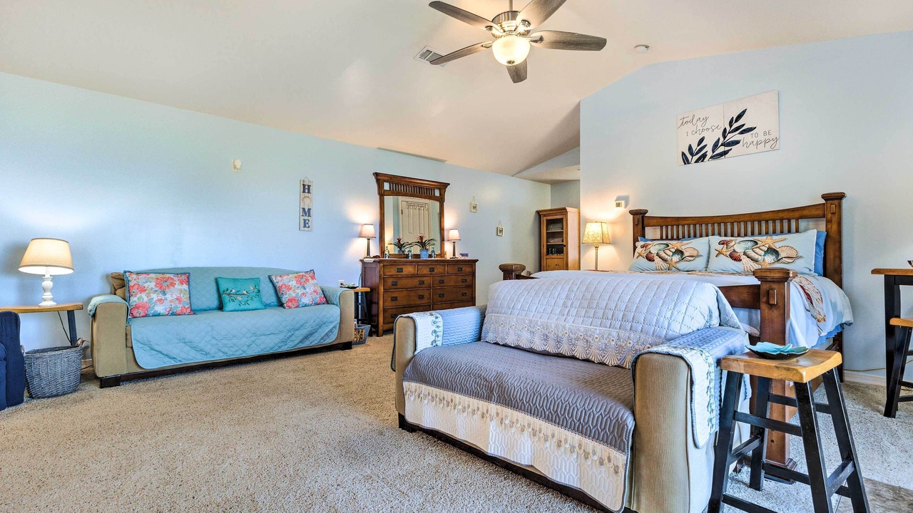Photo of Bedroom in Theodore