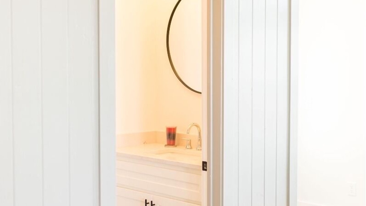 Photo of Bathroom in Guntersville