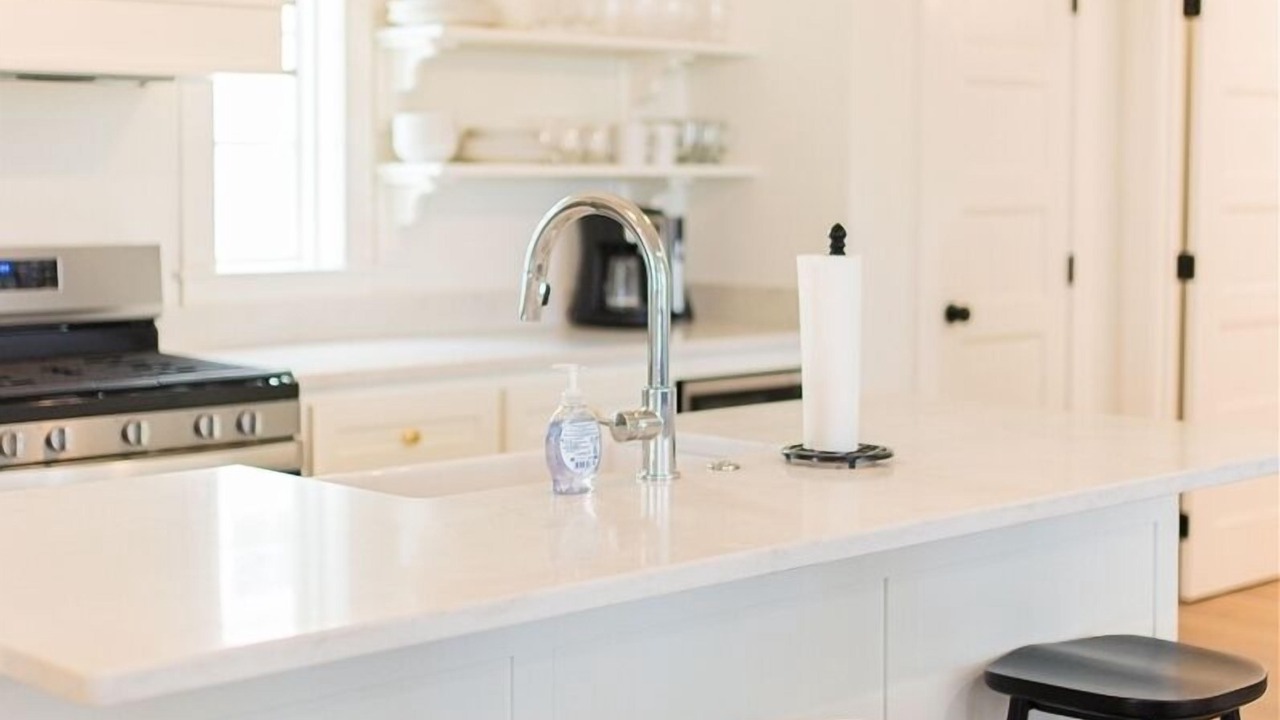 Photo of Kitchen in Guntersville