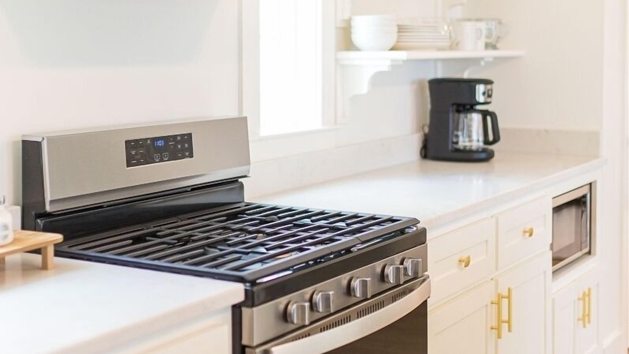 Photo of Kitchen in Guntersville