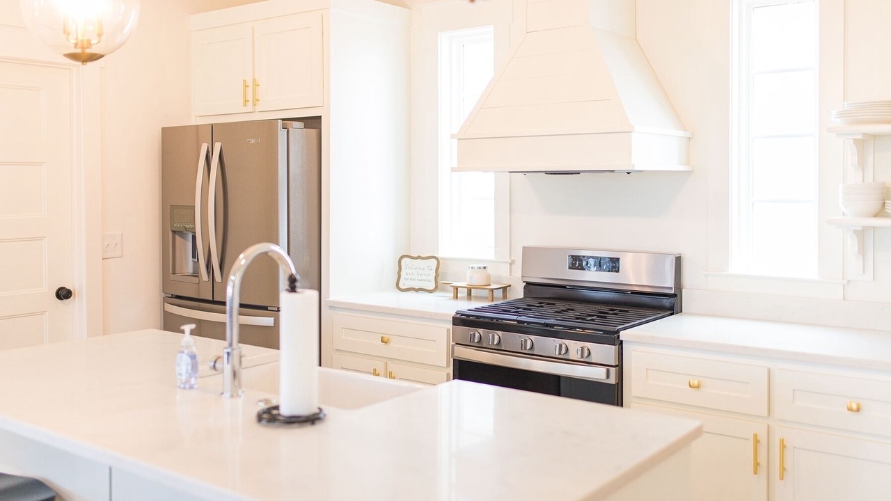 Photo of Kitchen in Guntersville